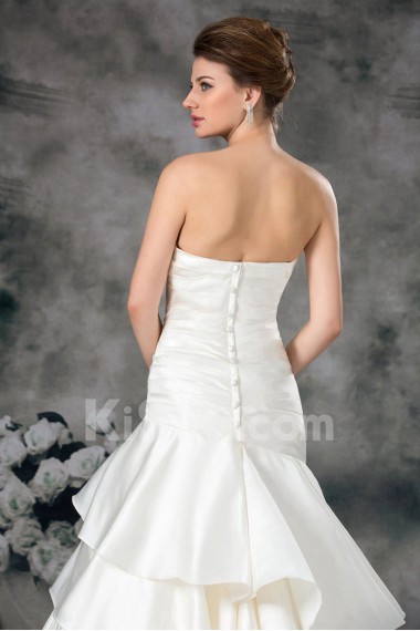Satin Sweetheart Sheath Gown with Hand-made Flower