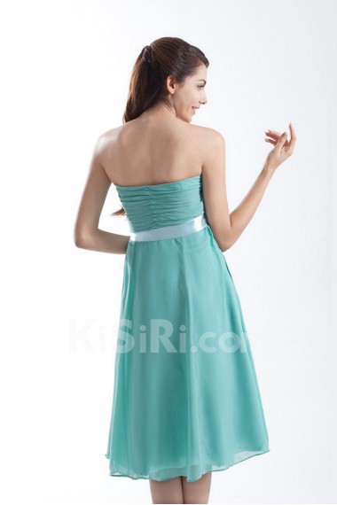 Chiffon Strapless Knee Length Dress with Hand-made Flower