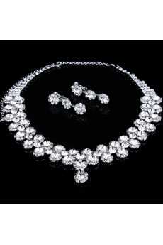Gorgeous Wedding Bridal Jewelry Set - Earrings,Headpiece and Necklace with Rhinestones