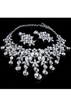 Beauitful Wedding Bridal Jewelry Set,Including Earrings,Tiara and Necklace with Rhinestones