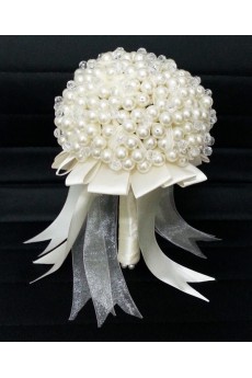 Elegant Round Shape White Silk Wedding Bouquet