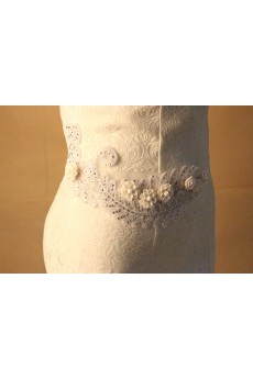 Luxurious Handmade Lace Rhinestone Wedding Sash with Flowers