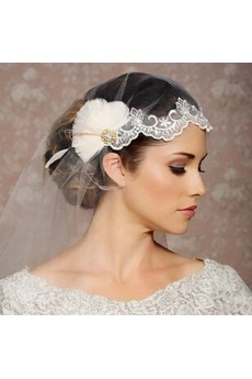 Lace Rhinestone Wedding Headpieces with White Feather