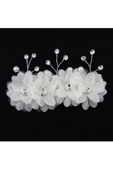 White Fabric Flower Wedding Headpieces with Rhinestone