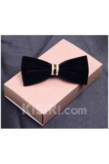 Black Solid Cotton-Microfiber Blended Bow Tie