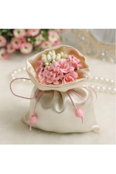 Hand-made Flower Exquisite Wedding Favor Bags (12 Pieces/Set)