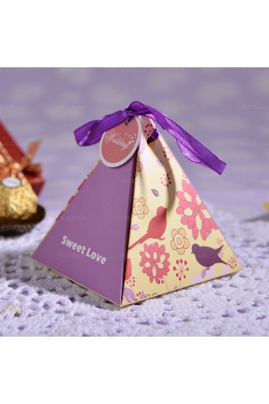 Purple Color Triangle Wedding Favor Boxes (12 Pieces/Set)