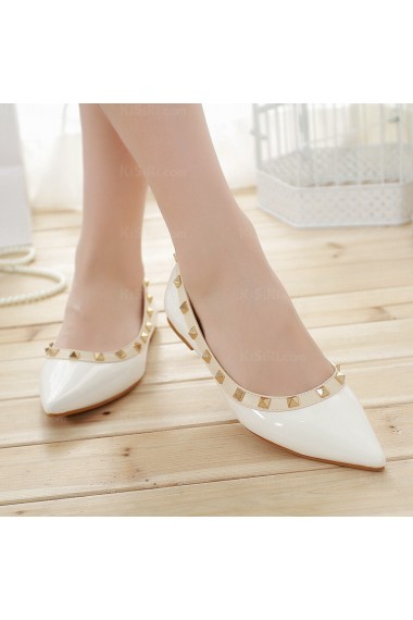 Cheap White Flat Party Shoes with Rivet (Flat)