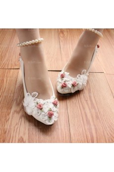 Beautiful Lace Bridal Wedding Shoes with Pearl
