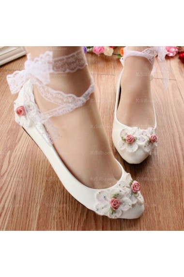Elegant Lace Bridal Wedding Shoes with Flower 