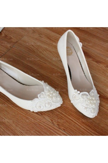 Fashionable Lace Bridal Wedding Shoes with Flower and Pearl