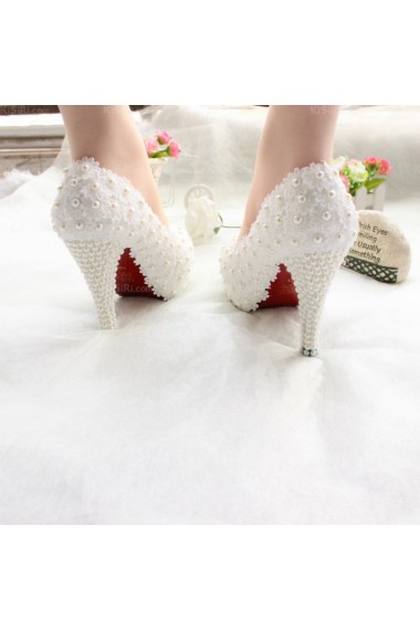 Elegant Lace Bridal Wedding Shoes with Flower and Pearl