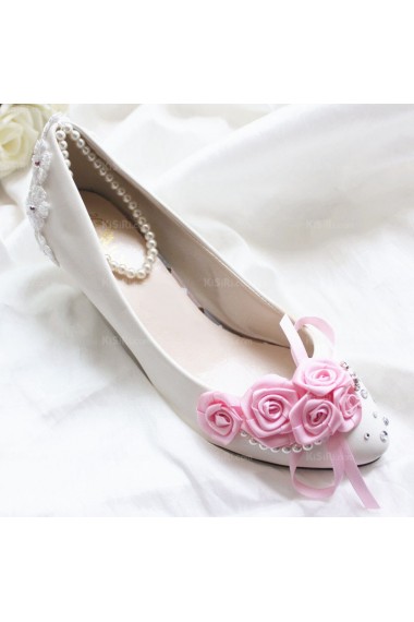 Best Wedding Bridal Shoes with Hand-made Flower Pearl