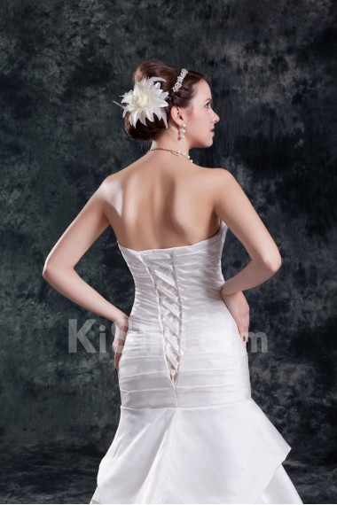 Satin Sweetheart Sheath Directionally Ruched Gown