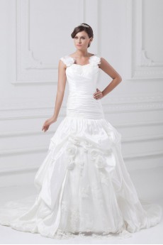 Taffeta Sheath Gown with Hand-made Flowers