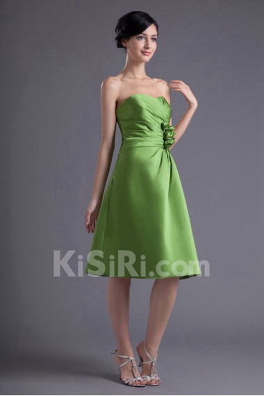 Satin Sweetheart Knee Length Dress with Hand-made Flowers