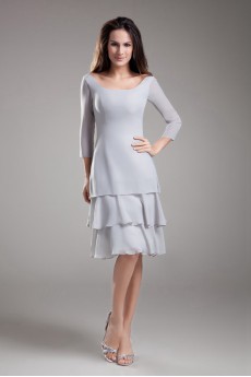 Chiffon Scoop Knee Length Dress with Three-quarter Sleeves