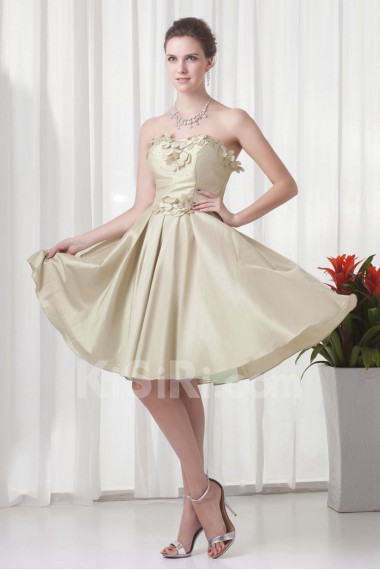 Taffeta Sweetheart Knee Length Dress with Embroidery