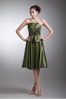 Taffeta Strapless Knee Length Dress with Hand-made Flower