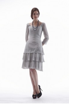 Chiffon Scoop Neckline Short A-line Dress with Three-quarter Sleeves