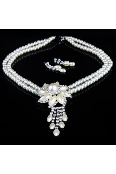 Beauitful Rhinestones and Pearls Flower Wedding Jewelry, Necklace and Earrings Set