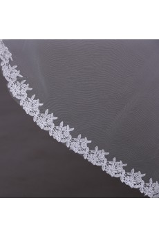 One Tier Bridal Veil With Lace Edge