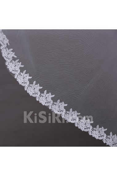 One Tier Bridal Veil With Lace Edge