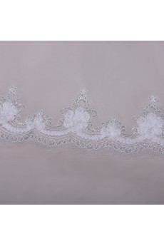 One Tier Bridal Veil With Lace Edge