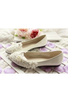 Handmade Lace Flowers Wedding Shoes with Imitation Pearls