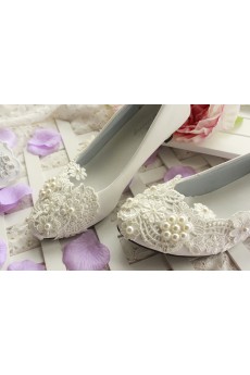 Handmade Lace Flowers Wedding Shoes with Imitation Pearls
