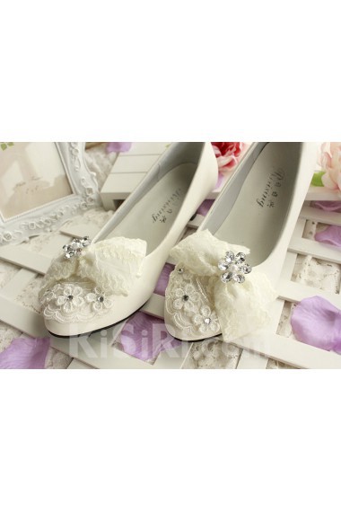 Handmade Lace Bow Wedding Shoes with Rhinestone