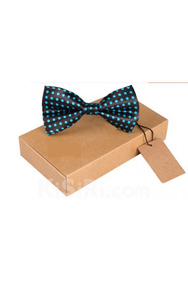 Green Polka Dot Microfiber Bow Tie