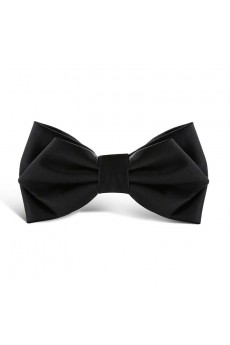 Black Solid Microfiber Diamond Tip Bow Tie