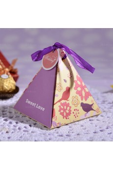 Purple Color Triangle Wedding Favor Boxes (12 Pieces/Set)