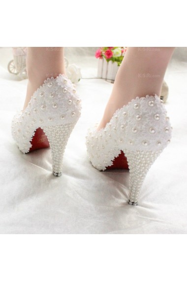 Elegant Lace Bridal Wedding Shoes with Flower and Pearl
